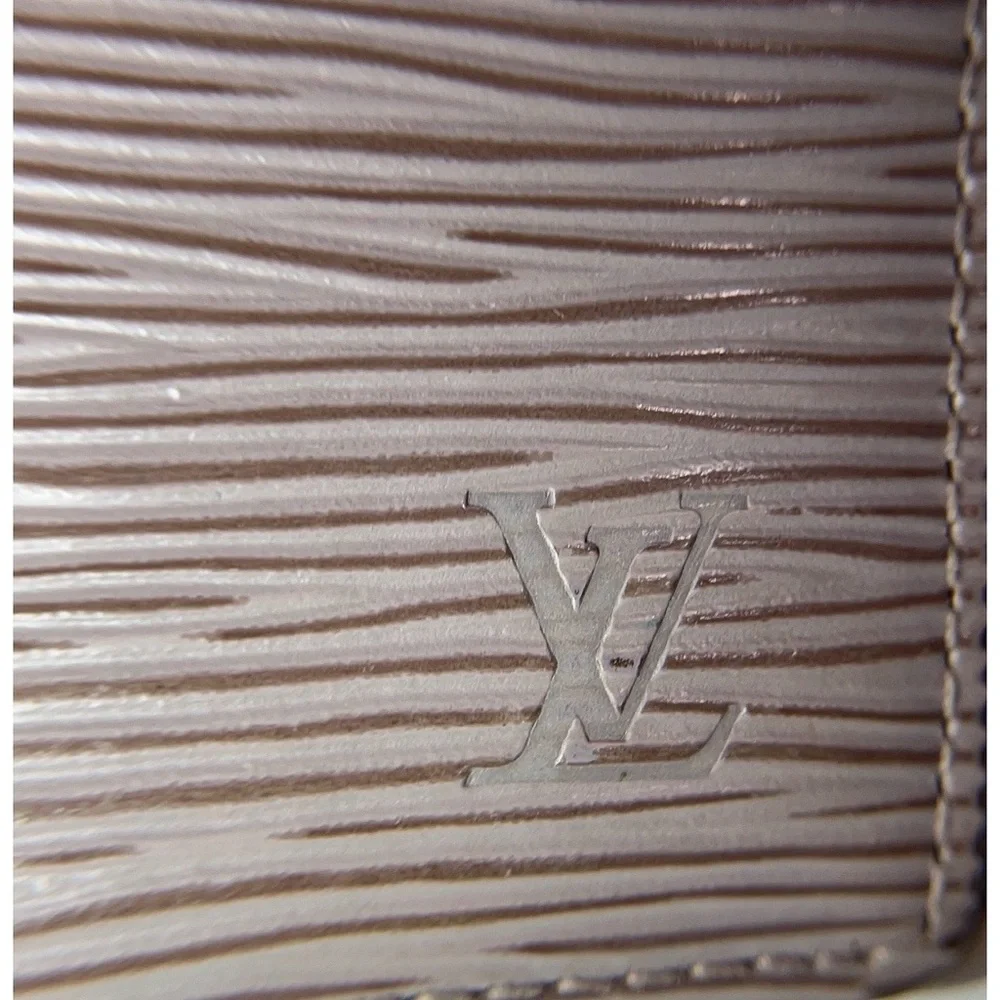 Louis Vuitton Grey Agenda